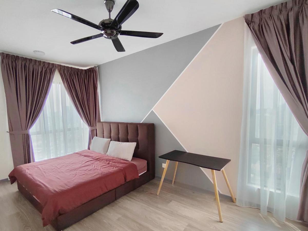 Kl View Near Desa Park Mont Kiara 8-9pax 中文房东 Pangsapuri