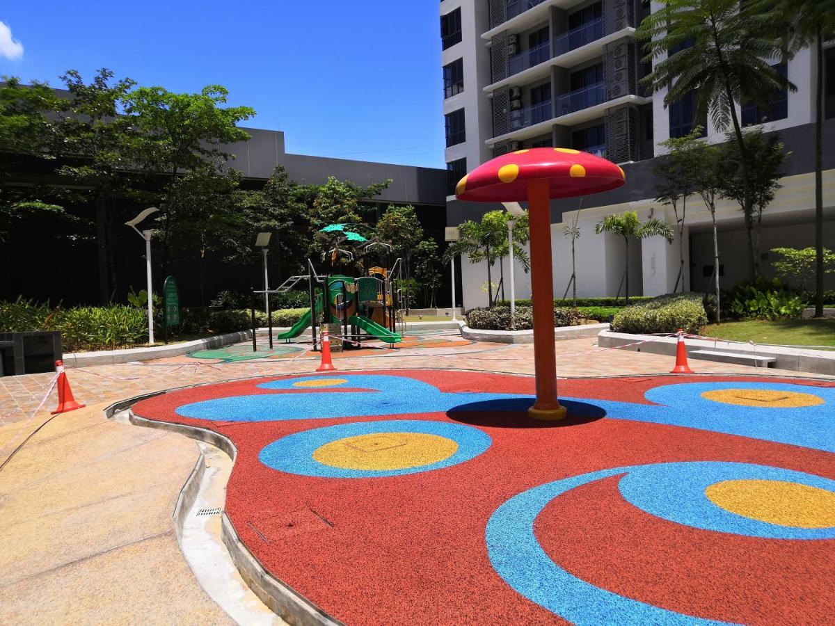 Kl View Near Desa Park Mont Kiara 8-9pax 中文房东 Pangsapuri *