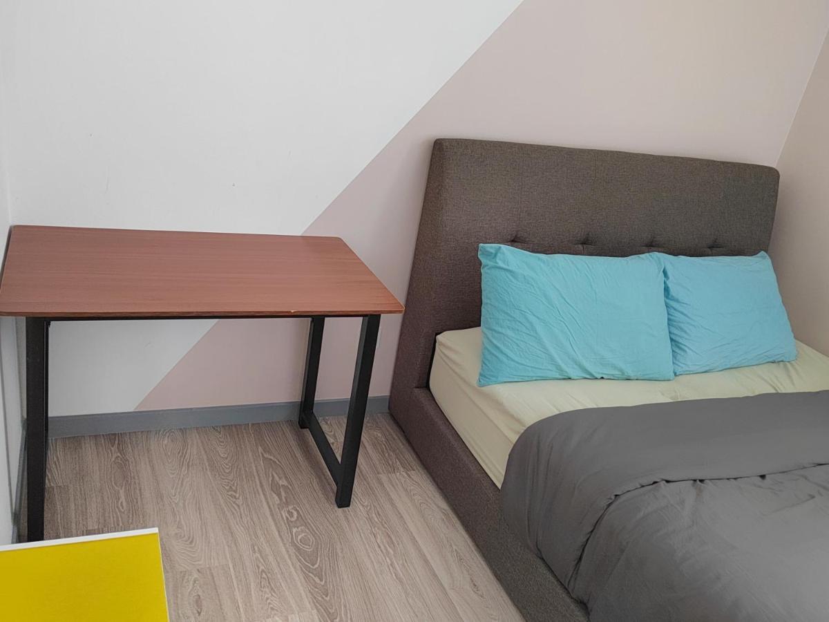Kl View Near Desa Park Mont Kiara 8-9pax 中文房东